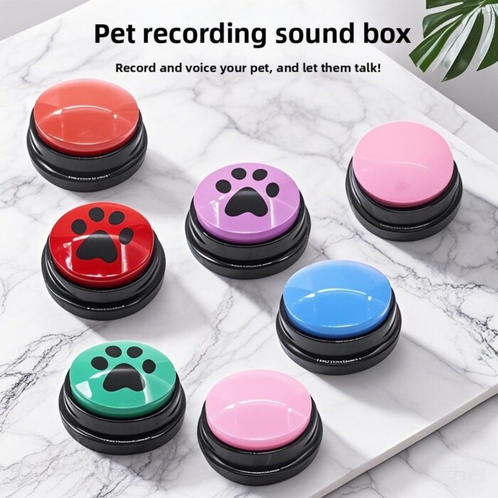 Plastic communication buttons dog talking training toy with sound recording, squeeze box, interactive, cute, and brain-boosting voice play.