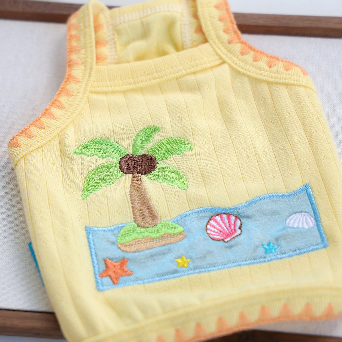 PETCIRCLE Dog & Cat Comfort Bora Bora Palm Small Dog